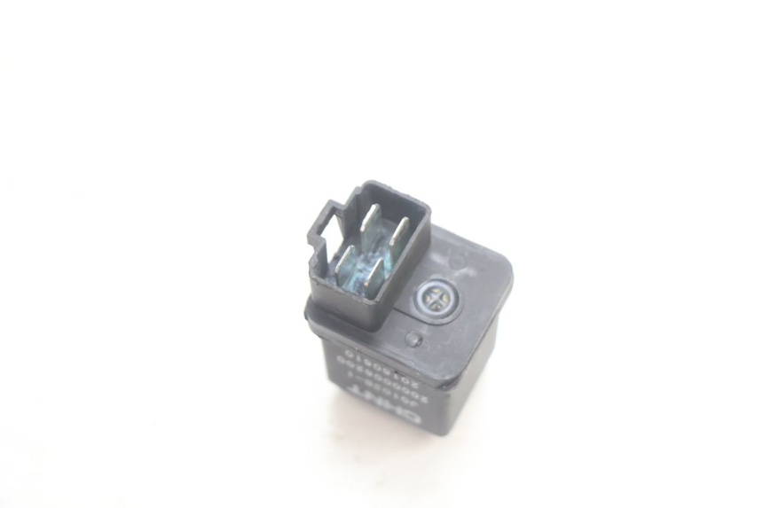 photo de RELE' AVVIAMENTO PEUGEOT KISBEE 4T 50 (2010 - 2017) - Zoom sullo stato d'uso
