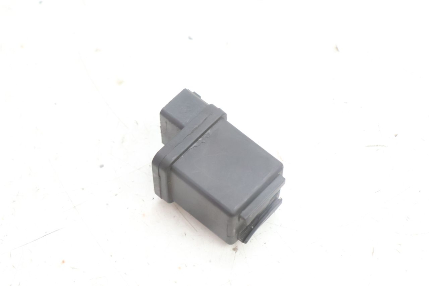 photo de RELE' AVVIAMENTO PEUGEOT KISBEE 4T 50 (2010 - 2017) - Dettaglio del componente