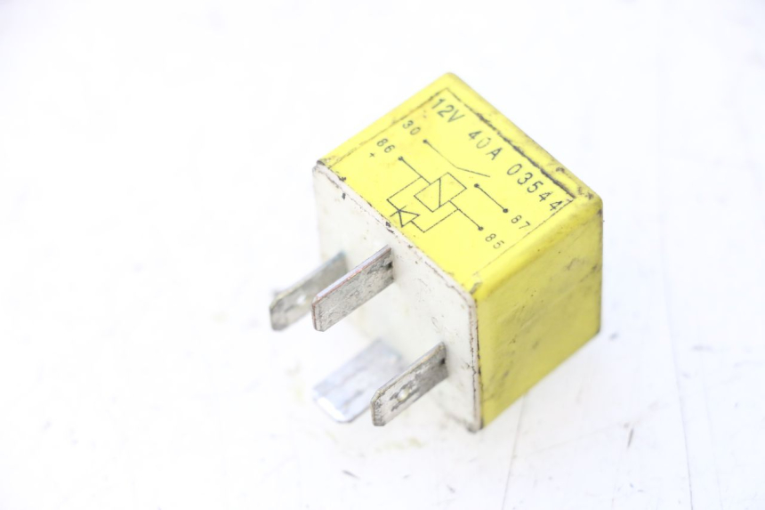 photo de RELE AVVIAMENTO PEUGEOT LUDIX ONE 50 (2004 - 2013) - Dettaglio del componente