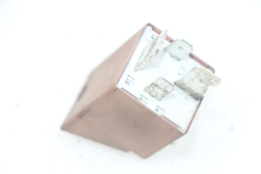 photo de RELE' AVVIAMENTO GILERA NEXUS 125 (2007 - 2009) - Dettaglio del componente