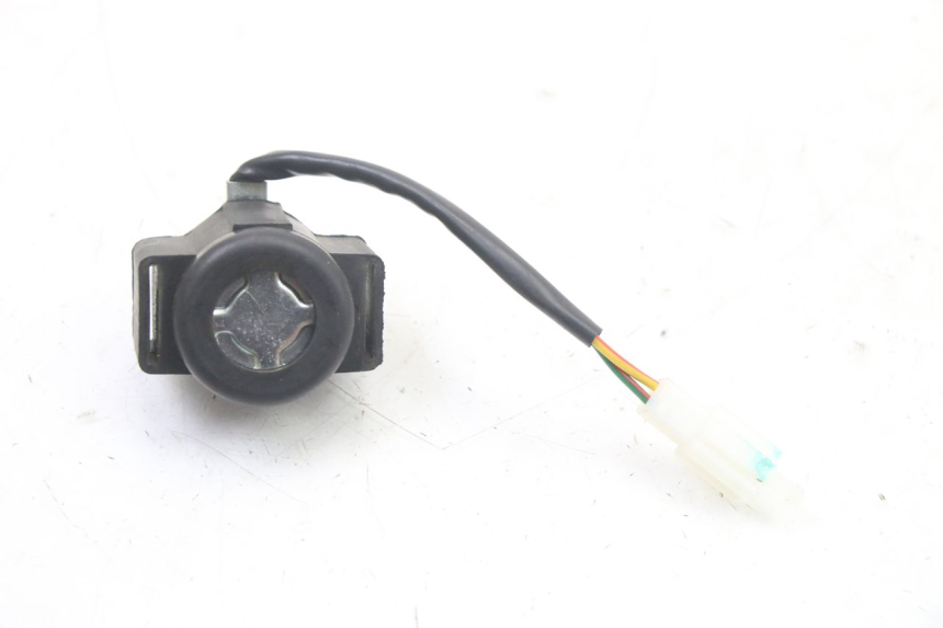 photo de RELE' AVVIAMENTO PEUGEOT TWEET 4T 50 (2023 - 2025) - Altra angolazione