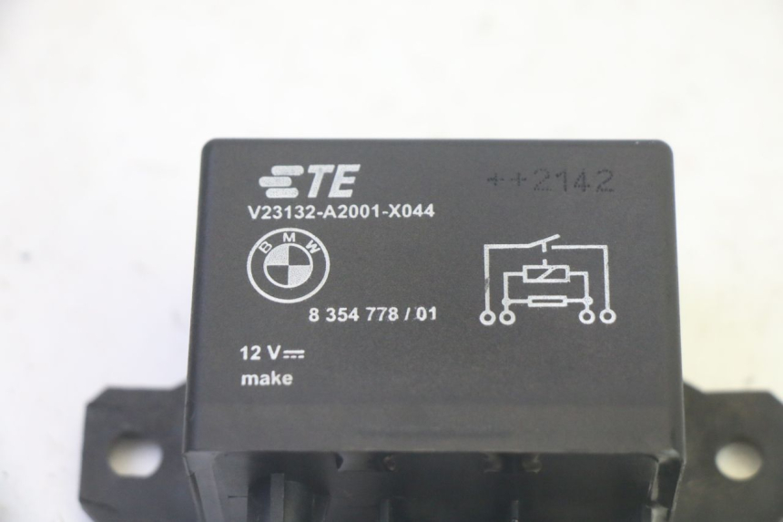 photo de RELE AVVIAMENTO BMW R GS 1250 (2021 - 2024) - Dettaglio del componente