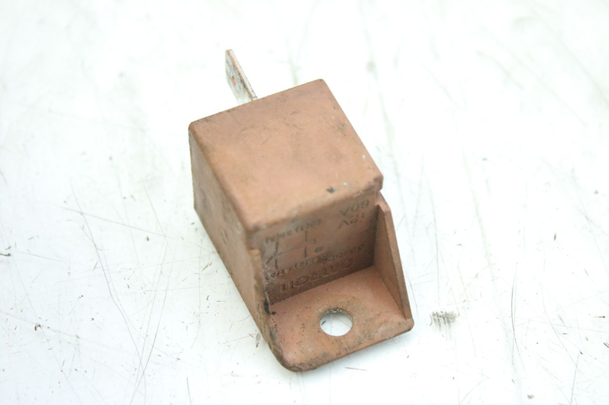 photo de RELE' AVVIAMENTO APRILIA SCARABEO 100 (2003 - 2012) - Altra angolazione