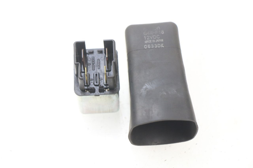 photo de RELE' AVVIAMENTO YAMAHA SLIDER NAKED 50 (2004 - 2018) - Vista principale