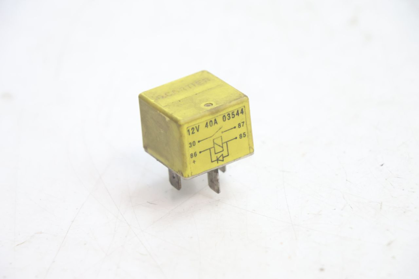 photo de RELE AVVIAMENTO PEUGEOT SPEEDFIGHT 2 AC 50 (2000 - 2009) - Dettaglio del componente