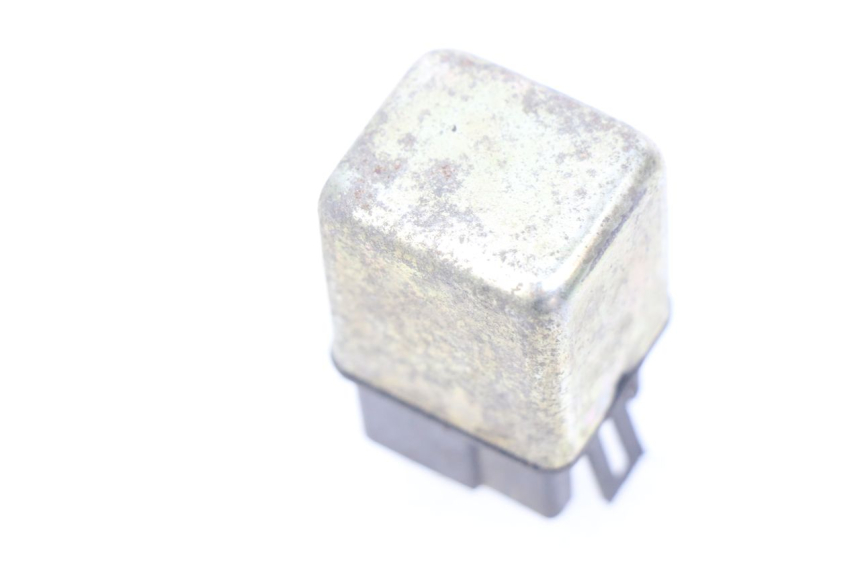 photo de Relè di avviamento KYMCO SUPER 8 4T 50 (2018 - 2020) - Dettaglio del componente