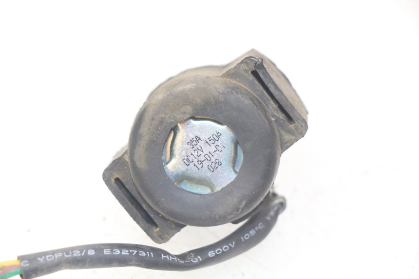 photo de Relè di avviamento PEUGEOT TWEET ACTIVE 4T 50 (2018 - 2022) - Altra angolazione