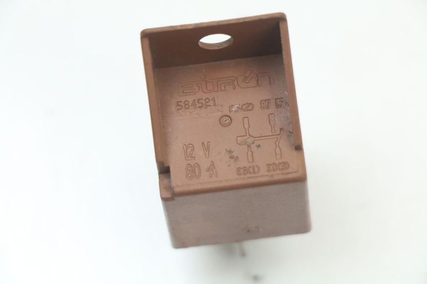 photo de RELE AVVIAMENTO PIAGGIO VESPA LX 125 (2005 - 2010) - Dettaglio del componente