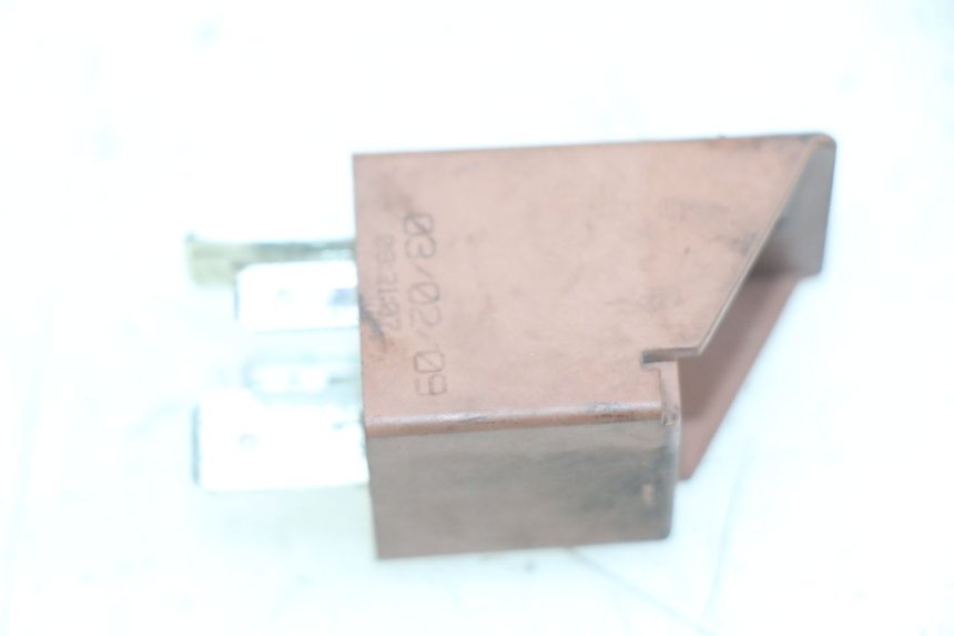 photo de RELE' AVVIAMENTO PIAGGIO VESPA LXV 125 (2006 - 2009) - Dettaglio del componente