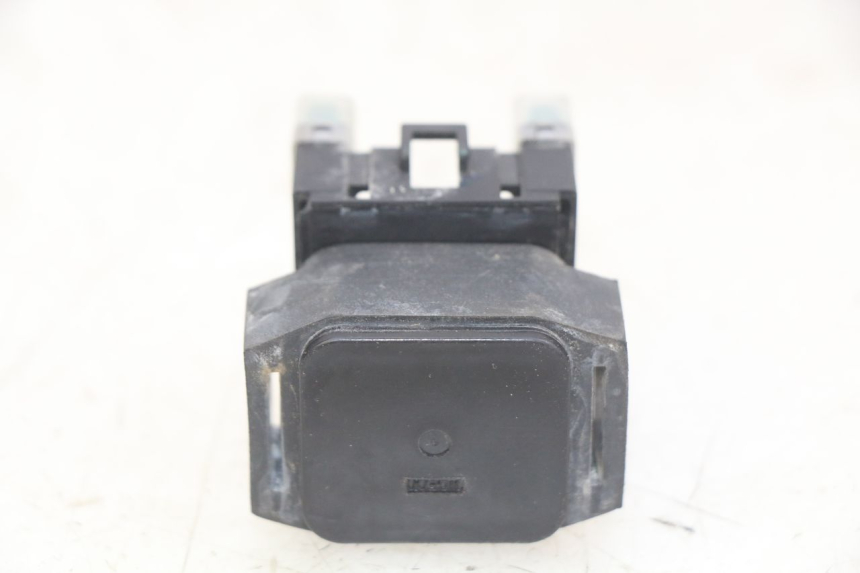 photo de RELE' AVVIAMENTO YAMAHA X-MAX XMAX 125 (2010 - 2013) - Zoom sullo stato d'uso