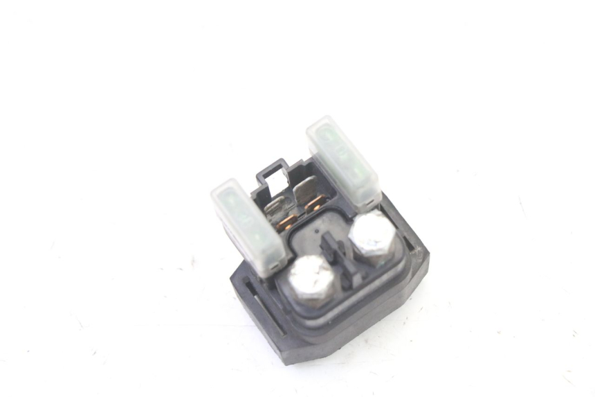 photo de RELE' AVVIAMENTO YAMAHA XMAX X-MAX 125 (2006 - 2009) - Zoom sullo stato d'uso