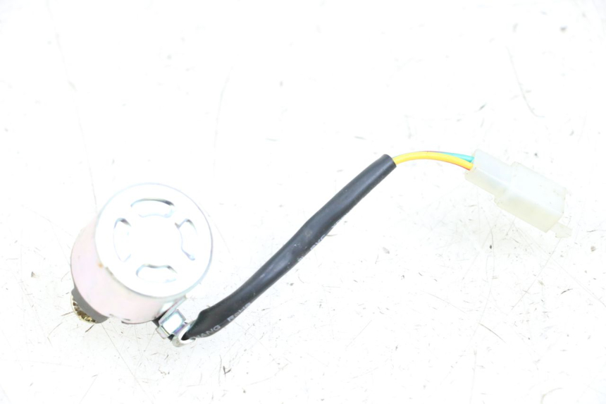 photo de RELE' AVVIAMENTO SYM X-PRO 4T 50 (2014 - 2021) - Zoom sullo stato d'uso