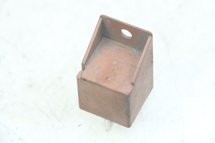 photo de RELE' AVVIAMENTO PIAGGIO XEVO - X EVO 125 (2007 - 2017) - Zoom sullo stato d'uso