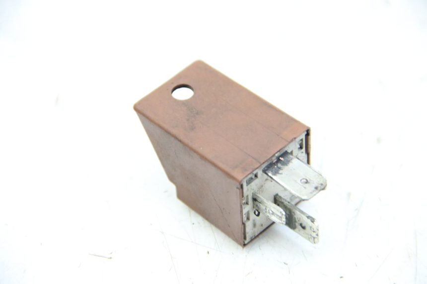 photo de RELE' AVVIAMENTO PIAGGIO XEVO - X EVO 125 (2007 - 2017) - Zoom sullo stato d'uso