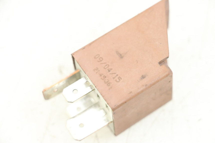 photo de RELE' AVVIAMENTO PIAGGIO XEVO - X EVO 125 (2007 - 2017) - Zoom sullo stato d'uso