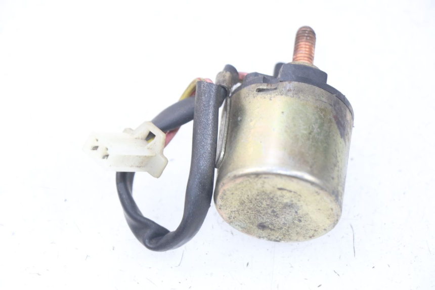 photo de Relè di avviamento SHINERAY XY150STE 150 - Zoom sullo stato d'uso