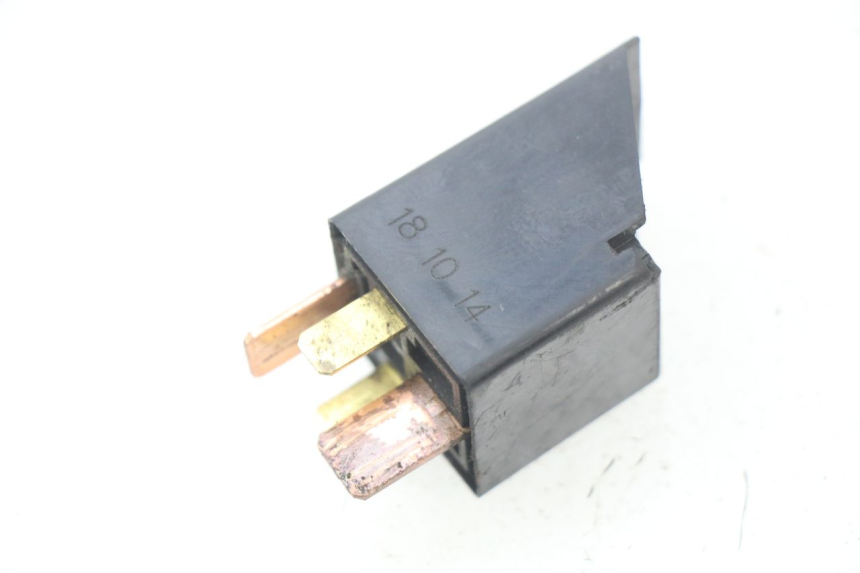 photo de RELE' AVVIAMENTO PIAGGIO ZIP 2T 50 (2009 - 2019) - Vista principale