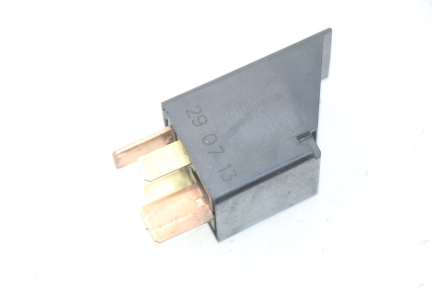 photo de RELE' AVVIAMENTO PIAGGIO ZIP 2T 50 (2009 - 2019) - Vista principale