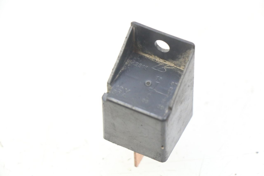 photo de RELE' AVVIAMENTO PIAGGIO ZIP 4T 50 (2018 - 2020) - Altra angolazione