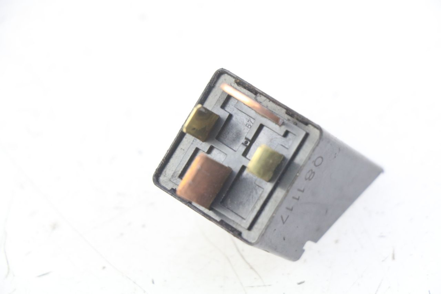 photo de RELE' AVVIAMENTO PIAGGIO ZIP 4T 50 (2018 - 2020) - Zoom sullo stato d'uso