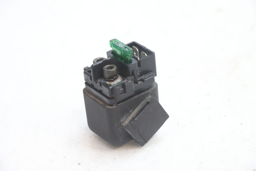 photo de Relè di avviamento KAWASAKI ZX-6R ZX6R 600 (2000 - 2002) - Dettaglio del componente