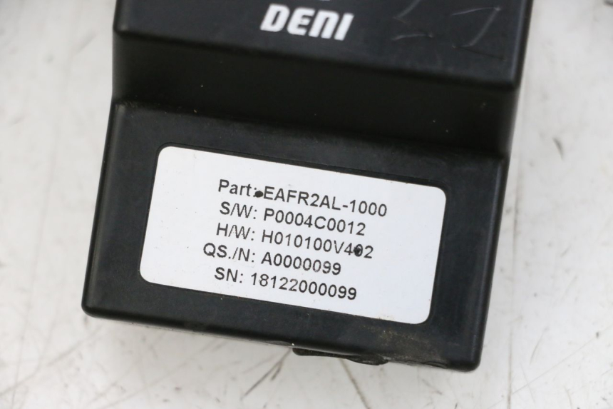 photo de RELE MAG POWER BOMBERS 4T 50 (2016 - 2026) - Stato della superficie e materiale