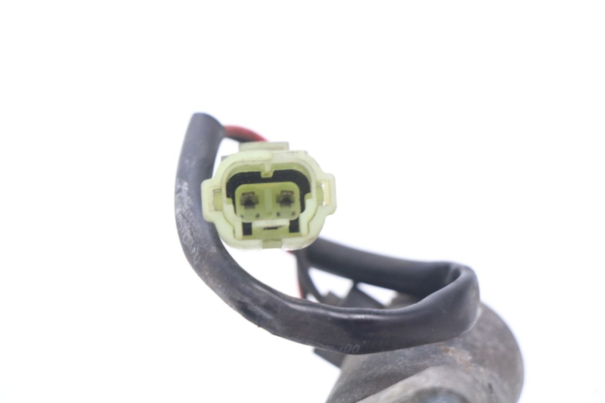 photo de RELE' ELETTRICO SUZUKI BURGMAN 650 (2002 - 2004) - Altra angolazione