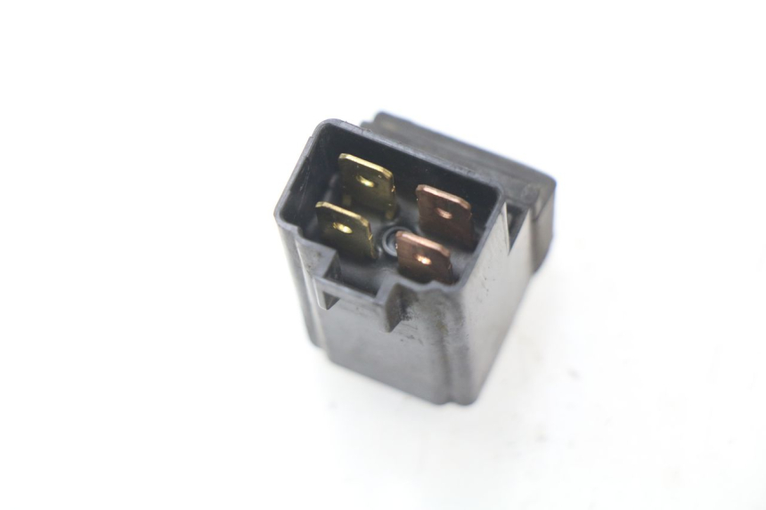 photo de RELE' ELETTRICO SUZUKI BURGMAN 125 (2007 - 2014) - Altra angolazione