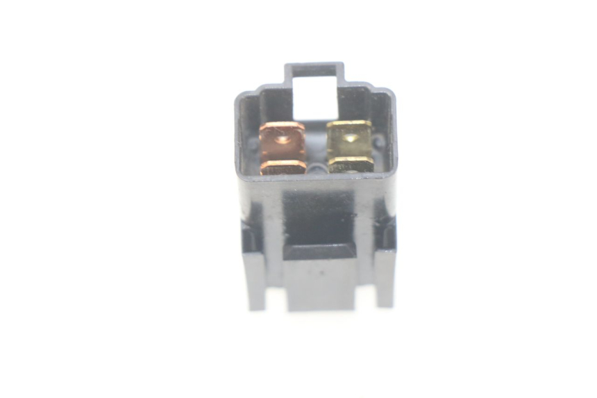 photo de RELE' ELETTRICO SUZUKI BURGMAN 125 (2007 - 2014) - Zoom sullo stato d'uso