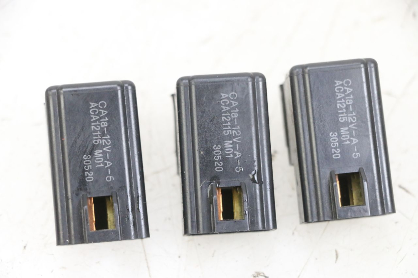 photo de RELE SUZUKI BURGMAN 650 (2013 - 2020) - Vista principale