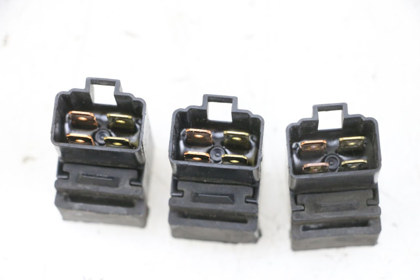 photo de RELE SUZUKI BURGMAN 650 (2013 - 2020) - Zoom sullo stato d'uso