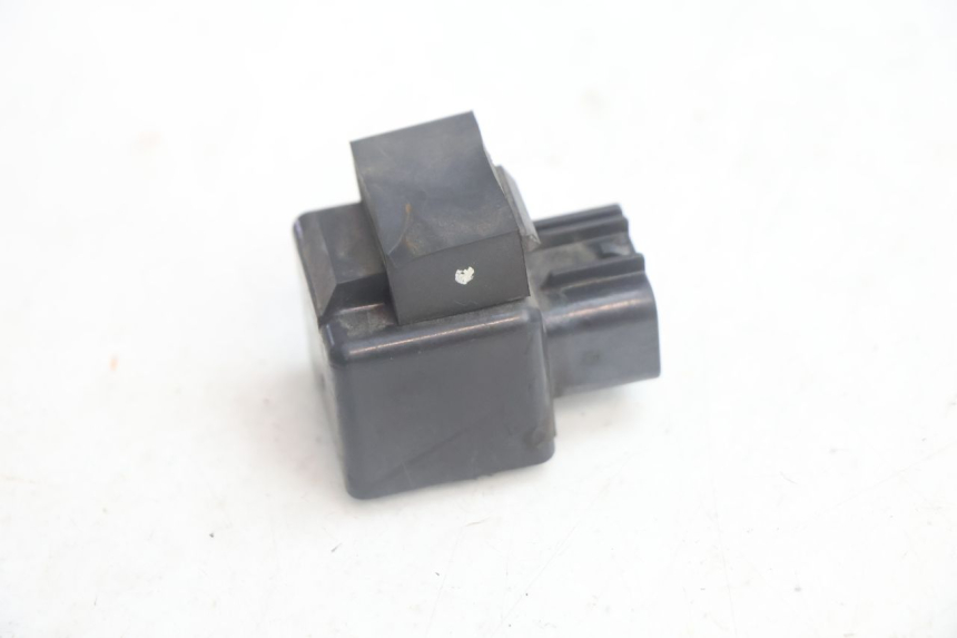 photo de RELE SUZUKI BURGMAN EXECUTIVE ABS 650 (2006 - 2012) - Altra angolazione