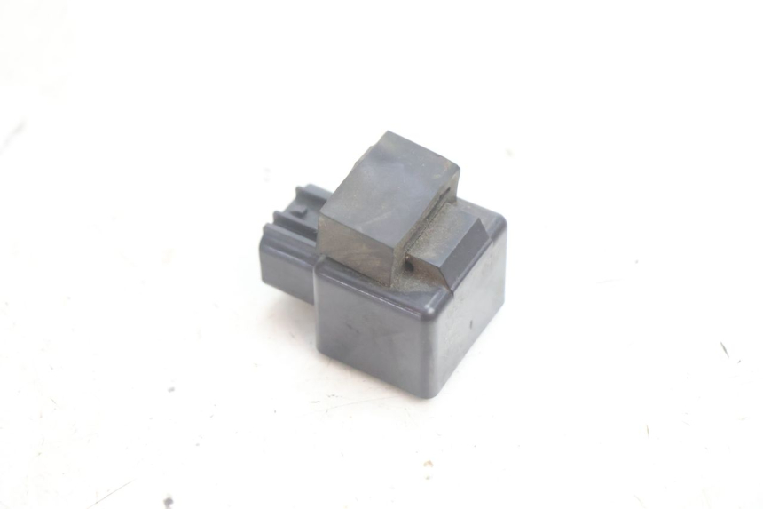 photo de RELE SUZUKI BURGMAN EXECUTIVE ABS 650 (2006 - 2012) - Dettaglio del componente
