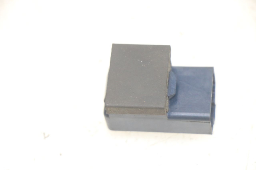 photo de RELE' ELETTRICO YAMAHA BW'S BWS 125 (2010 - 2013) - Dettaglio del componente