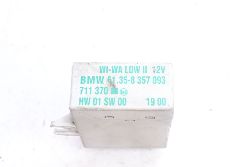 photo de RELE' ELETTRICO BMW C1 125 (2000 - 2003) - Altra angolazione