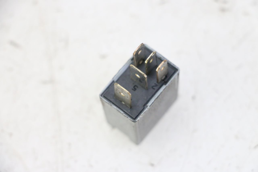 photo de RELE' ELETTRICO PEUGEOT CITYSTAR 50 (2013 - 2017) - Altra angolazione