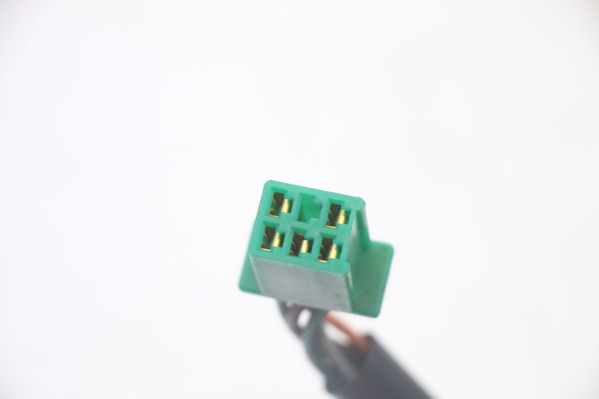 photo de RELE' ELETTRICO KYMCO DINK STREET 125 (2009 - 2014) - Primo piano tecnico