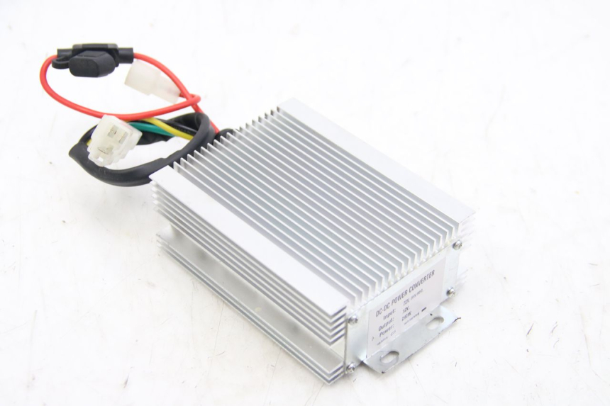 photo de RELE' ELETTRICO EFUN E2GO 1 (2017 - 2021) - Dettaglio del componente