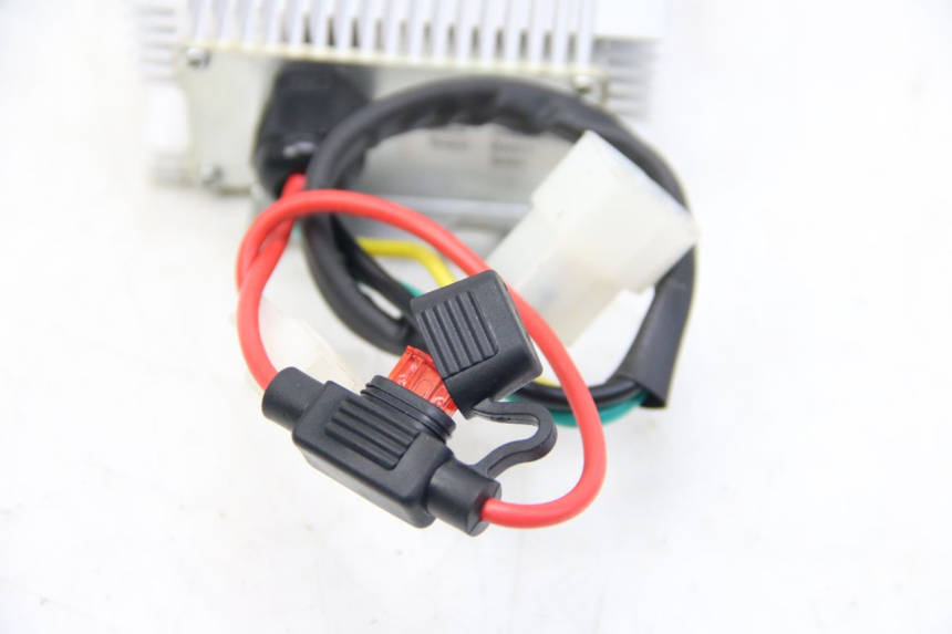 photo de RELE' ELETTRICO EFUN E2GO 1 (2017 - 2021) - Vista d'insieme del prodotto