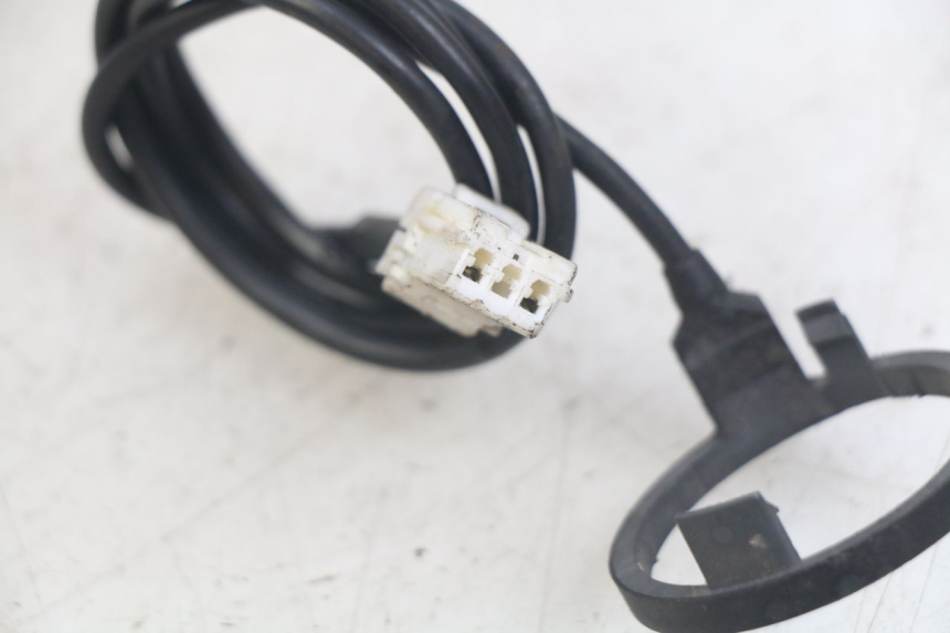 photo de RELE' ELETTRICO PEUGEOT ELYSEO 125 (1999 - 2004) - Zoom sullo stato d'uso