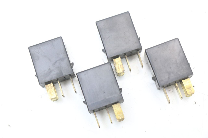 photo de RELE' ELETTRICO HONDA FES S-WING SWING ABS 125 (2007 - 2015) - Vista principale