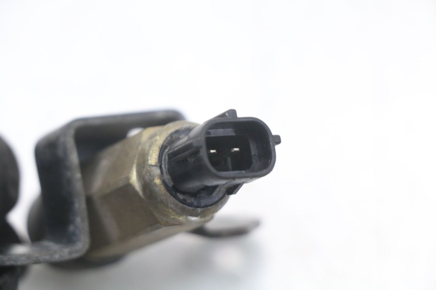 photo de RELE' ELETTRICO YAMAHA FJR ABS 1300 (2006 - 2012) - Primo piano tecnico