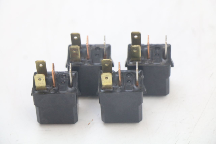 photo de RELE' ELETTRICO YAMAHA FJR ABS 1300 (2006 - 2012) - Dettaglio del componente