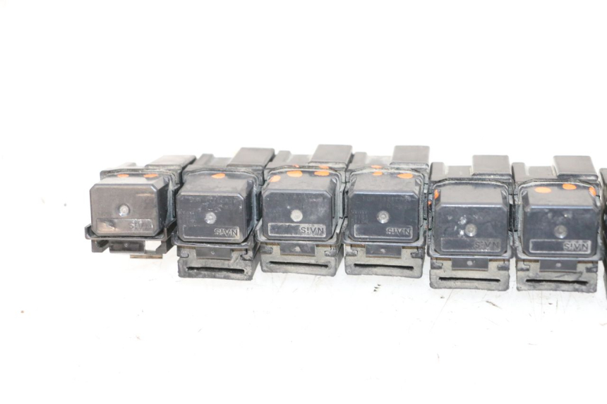 photo de RELE' ELETTRICO YAMAHA FJR ABS 1300 (2006 - 2012) - Altra angolazione