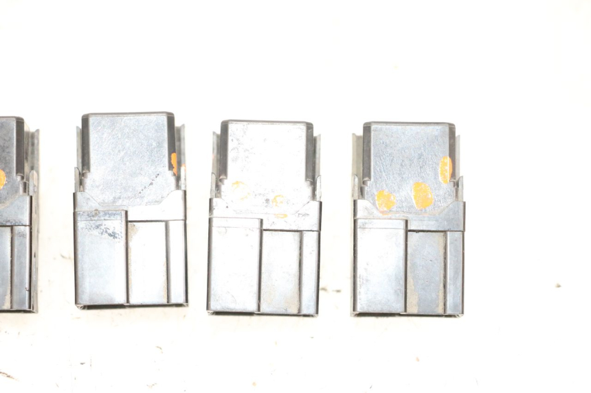 photo de RELE' ELETTRICO YAMAHA FJR ABS 1300 (2006 - 2012) - Stato della superficie e materiale