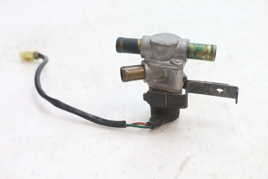 photo de RELE YAMAHA FJR 1300 (2001 - 2005) - Dettaglio del componente