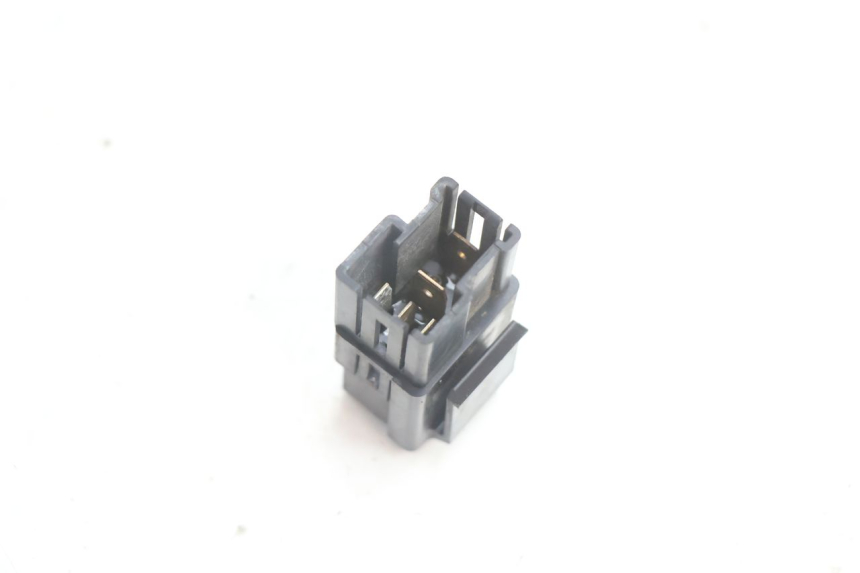 photo de RELE YAMAHA FJR 1300 (2001 - 2005) - Altra angolazione