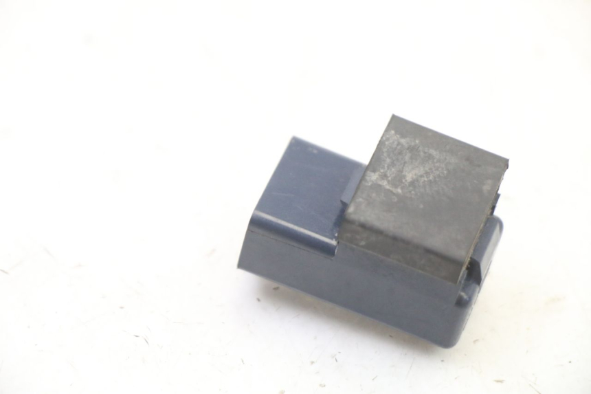 photo de RELÈ ELETTRICO MBK FLAME X 125 (2007 - 2016) - Altra angolazione