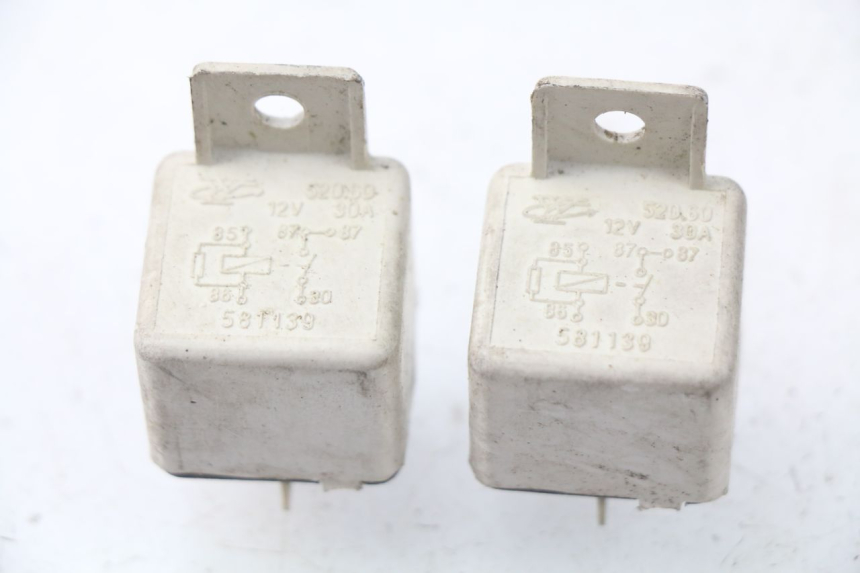 photo de Relè elettrico PIAGGIO FLY IE 125 (2012 - 2017) - Vista principale