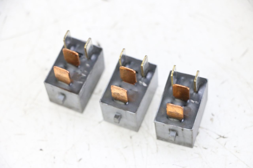 photo de RELE HONDA FORZA ABS 300 (2013 - 2017) - Dettaglio del componente